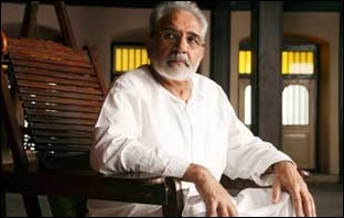 Kulbhushan Kharbanda is a veteran actor who also played the evil Shakaal in Shaan 