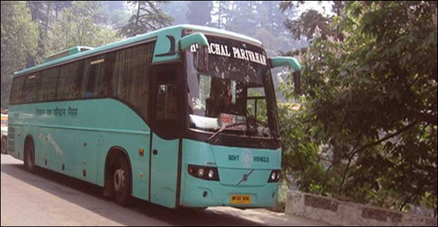 A one way trip to Shimla by bus from Delhi ISBT should cost you around INR 900