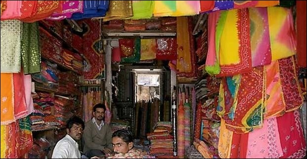 For textiles, the best places to visit is Bapu Bazaar, especially for Lehenga-Choli shopping