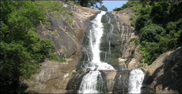 Kalhatti Falls in Kallattipura