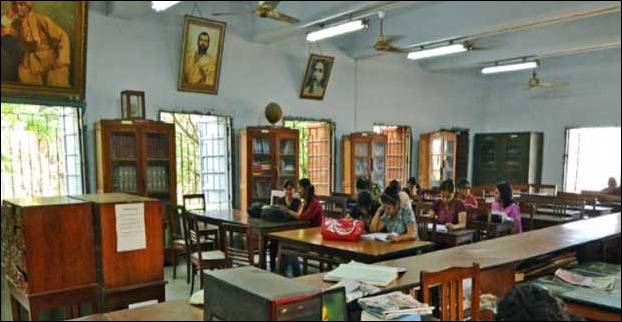 Vivekananda College is the best place to be for Science stream students