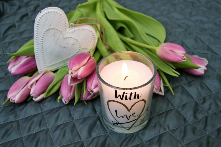 Most famous shops to buy candles in Nainital